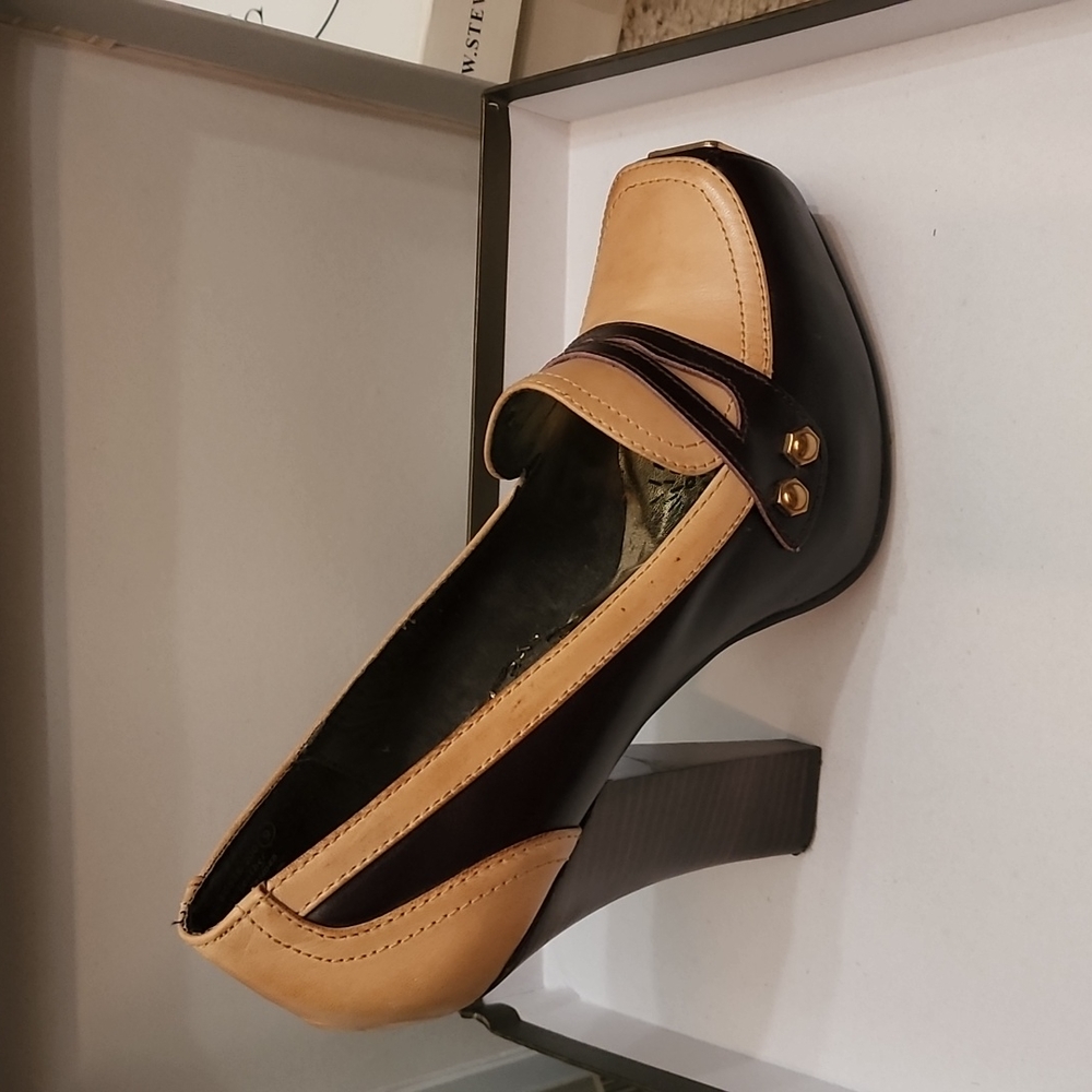 Naughty monkey heeled loafers